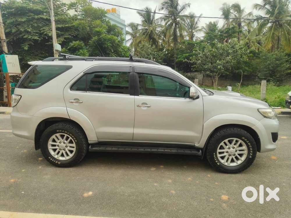 Toyota Fortuner 2.5 4x2 Mt Trd Sportivo, 2015