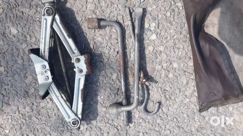 Gadi Ke Pure 2 Saal Bache H.