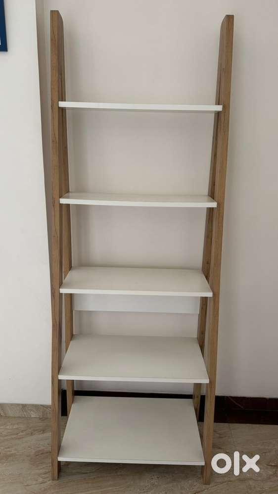 Bookshelf for all your books and decor