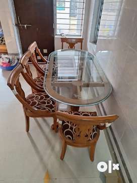 Second hand store chairs olx