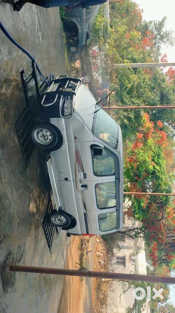 Maruti Suzuki Eeco 2012 Petrol 147025 Km Driven