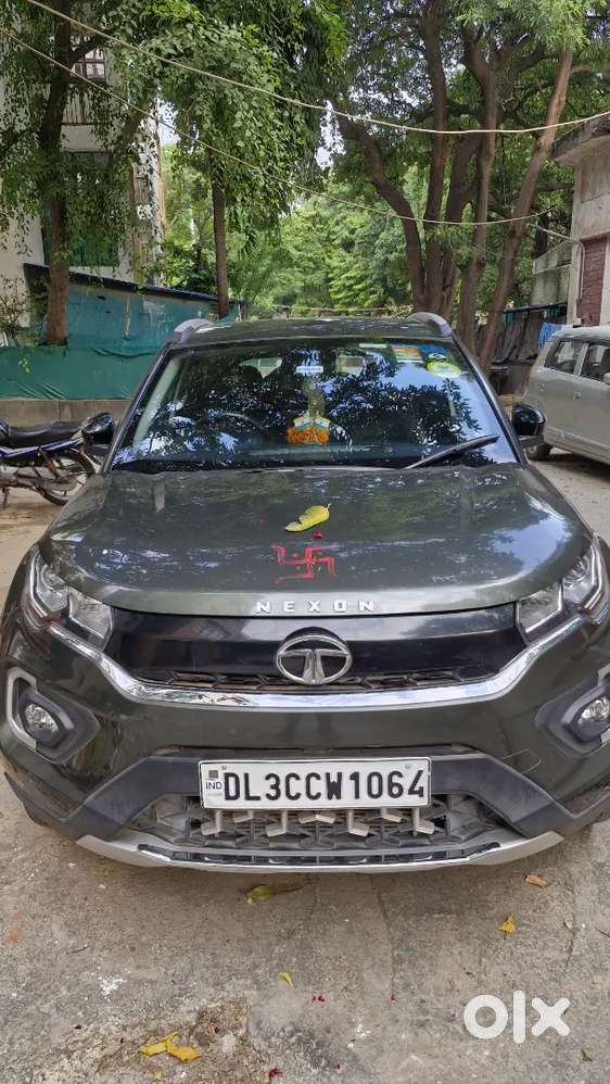 Tata Nexon Foliage Green
