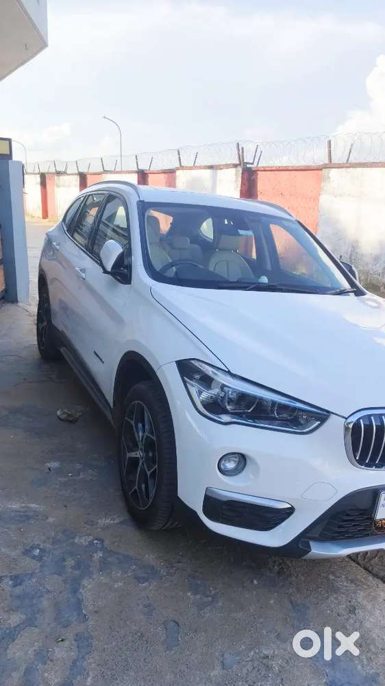 Bmw X1  Sdrive20d Xline Topend Diesel Well Maintained .