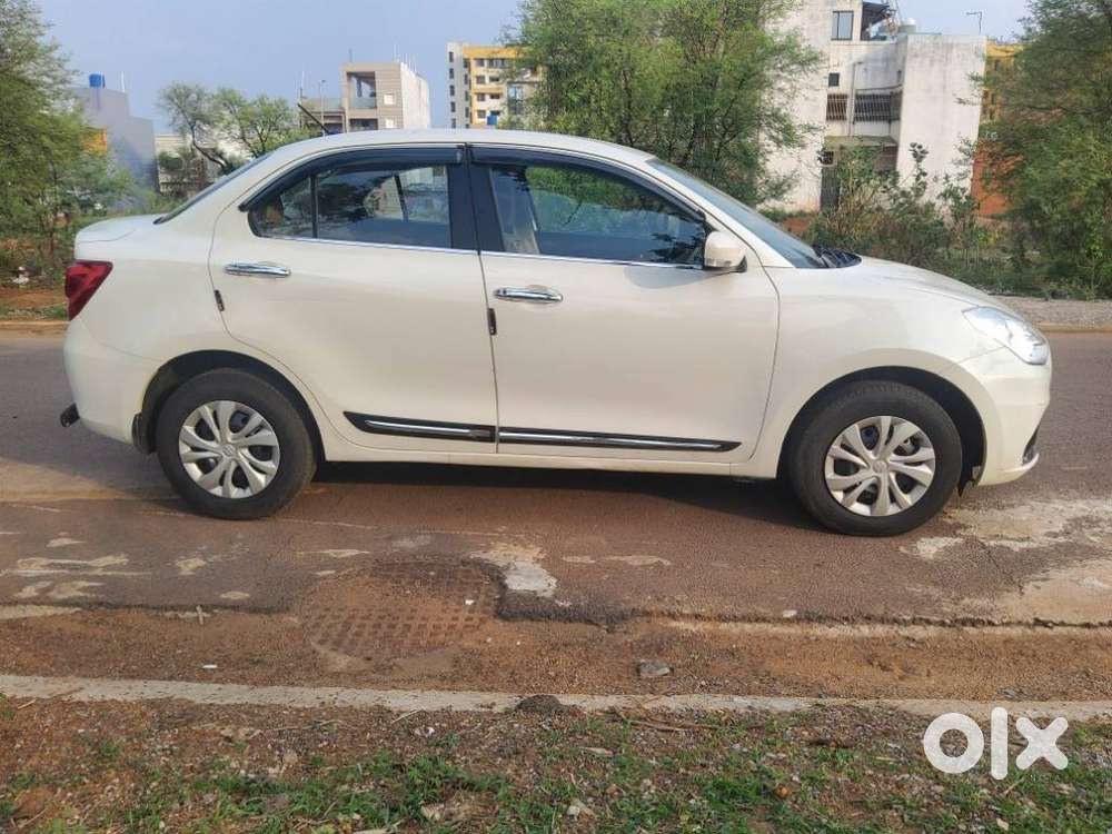 Maruti Suzuki Dzire 1.2 Vxi, 2021, Petrol