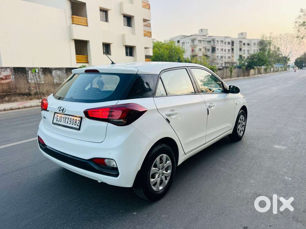 Hyundai I20 Sportz Plus, 2020, Cng & Hybrids