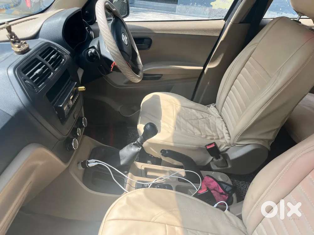 Car Bechni ह  820000 Running