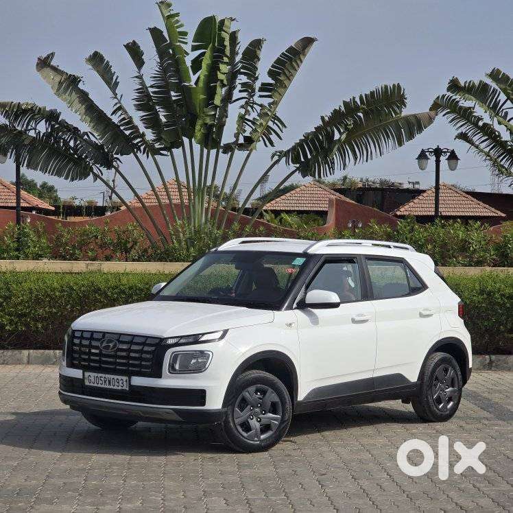 Hyundai Venue S Mt 1.2 Kappa, 2023, Petrol