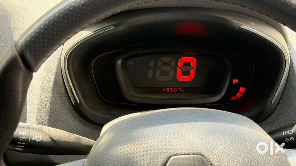 Kwid 2017 Top Model Rxt (o) Excellent Condition