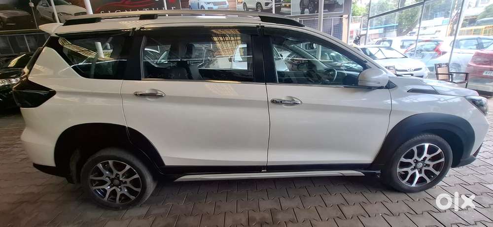Maruti Suzuki Xl6 1.5 Alpha Mt, 2022, Petrol