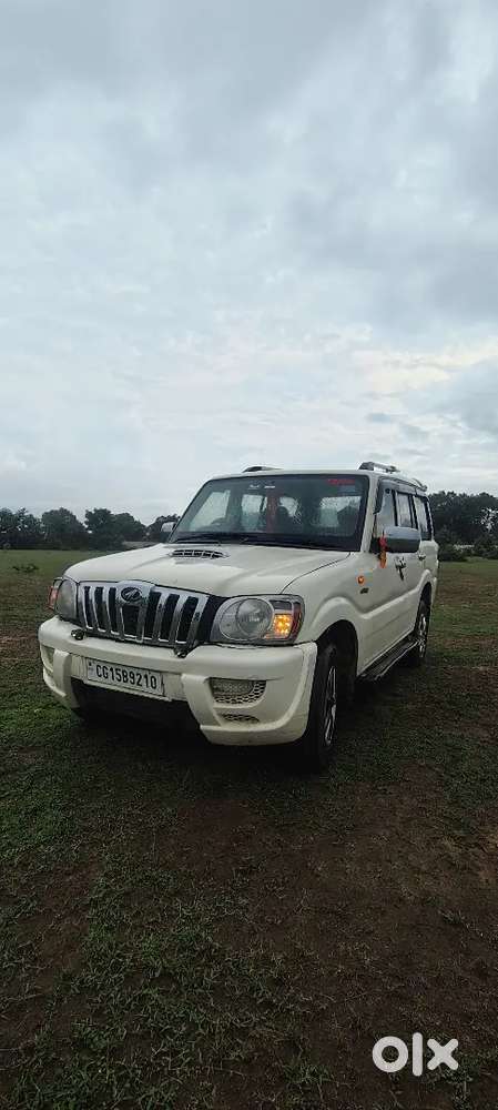 Mahindra Scorpio 2013 Diesel Manual 2nd Owner