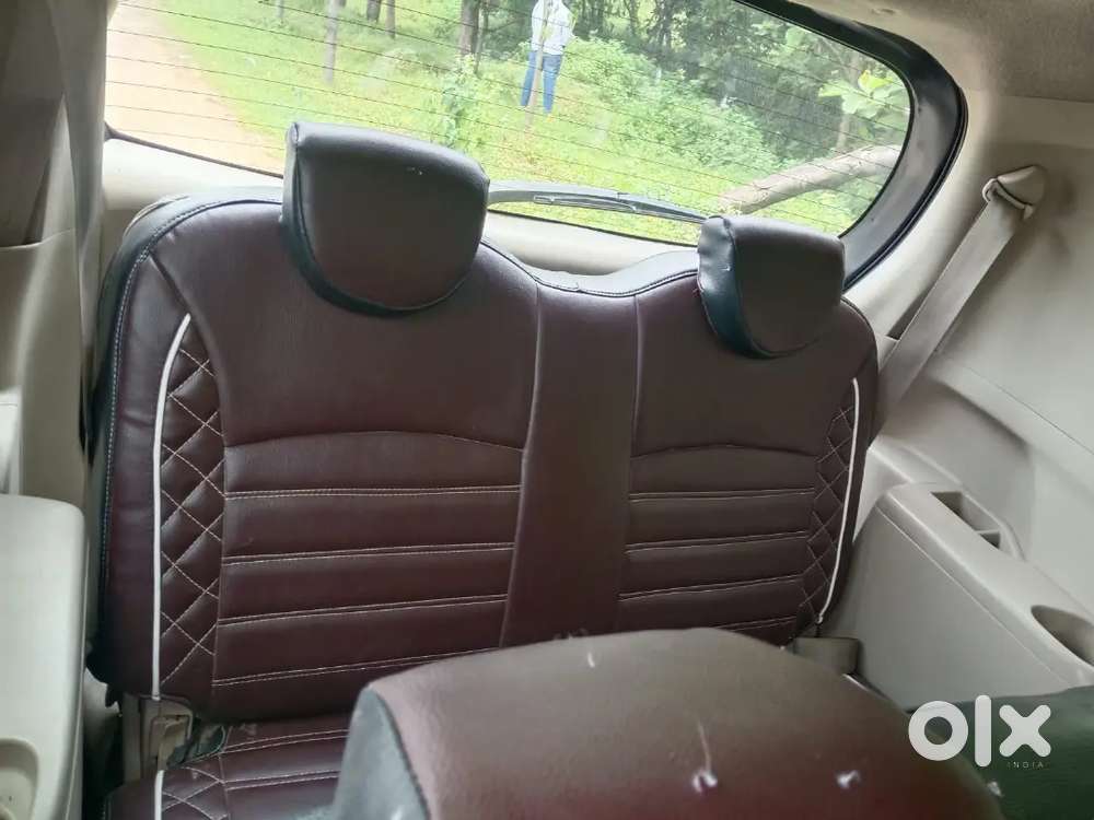 Maruti Suzuki Ertiga Zxi 2013 Diesel Variant
