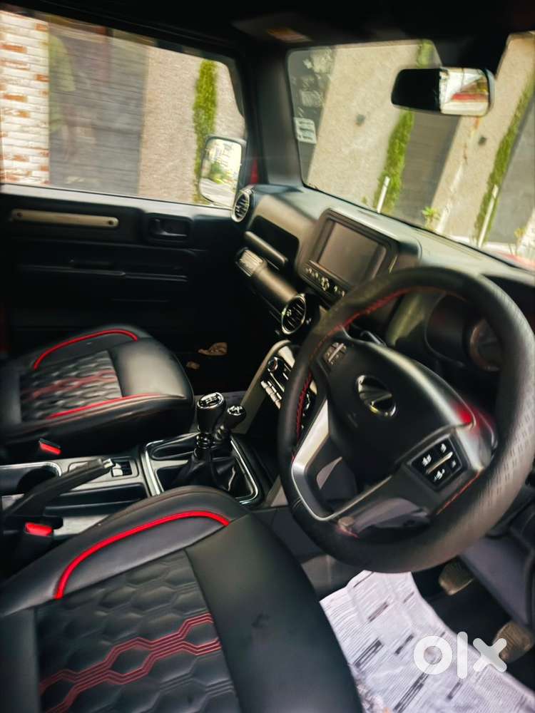 Mahindra Thar Petrol 2022