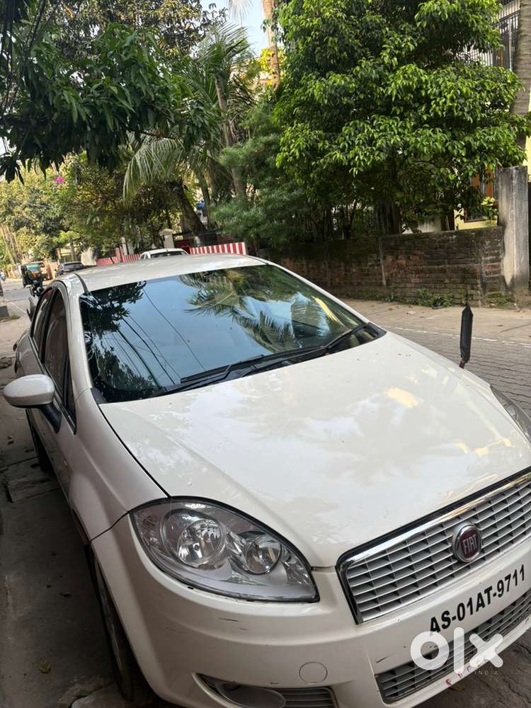 Fiat Linea Petrol Manual 2011