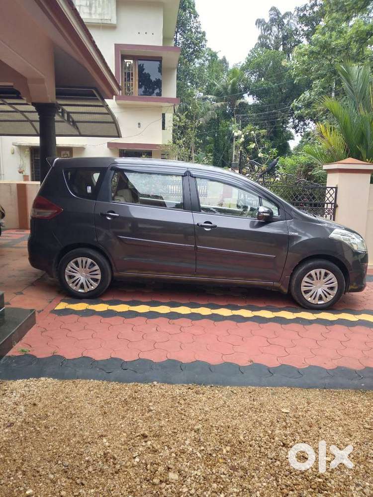 Maruti Suzuki Ertiga Vdi 2015