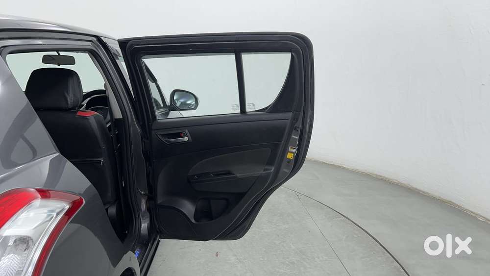 Maruti Suzuki Swift Vvt Vxi, 2015, Petrol
