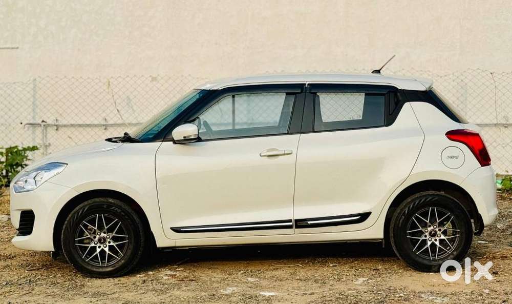 Maruti Suzuki Swift Vvt Vxi, 2022, Petrol