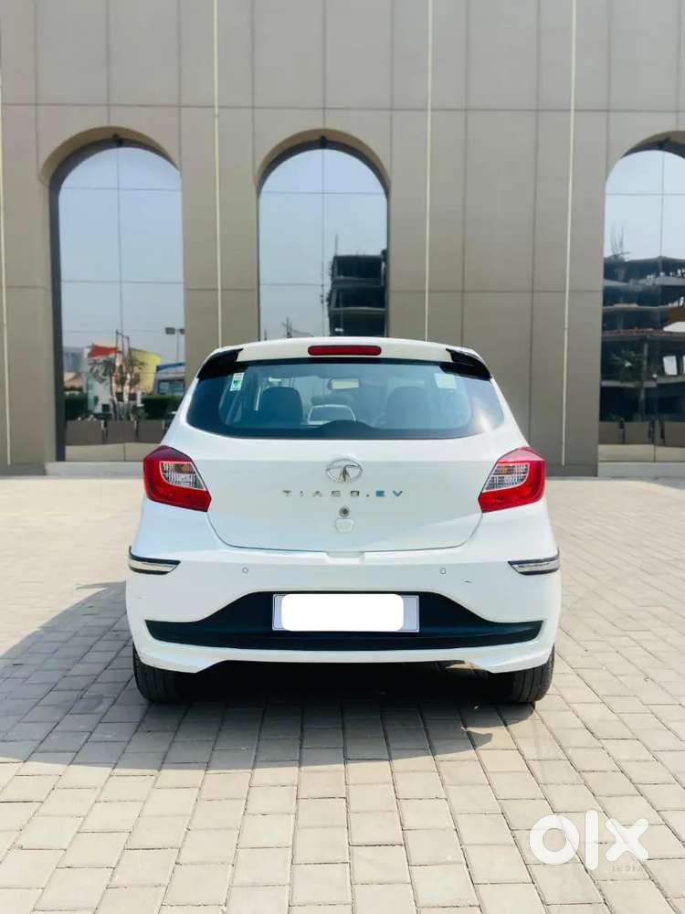 Tata Tiago Ev Xt Lr
