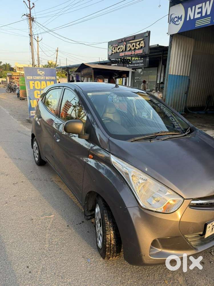 Hyundai Eon  2016 Petrol Well Maintained