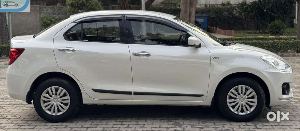 Maruti Suzuki Dzire 1.2 Vxi, 2017, Petrol