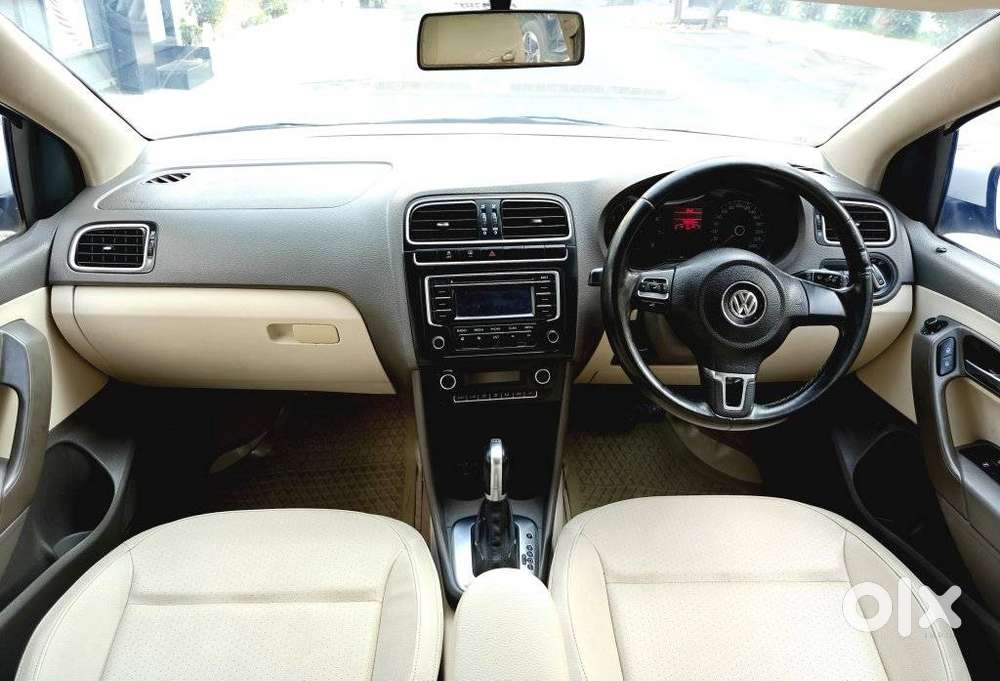 Volkswagen Vento 1.2 Tsi Highline Plus At, 2014, Petrol