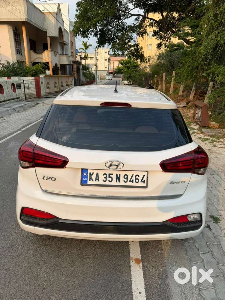  Hyundai Elite I20 Sportz  2018  Petrol  Second Owner