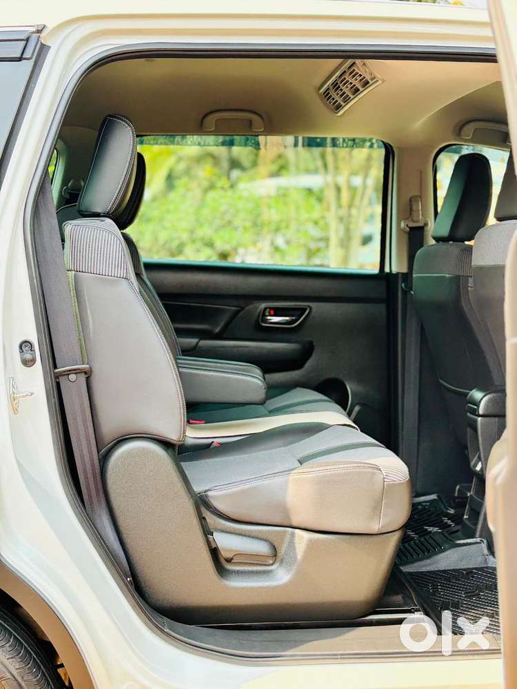 Maruti Suzuki Xl6 Zeta, 2025, Cng & Hybrids