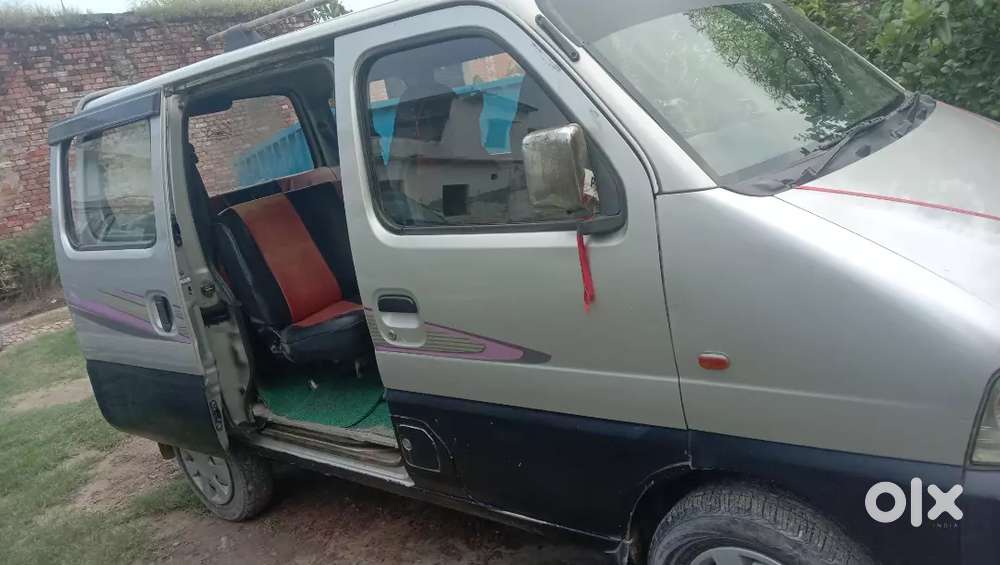 Hamare Pass Gadi Hai Badhiya Condition Mein Hone Ke Liye Sampark Karen