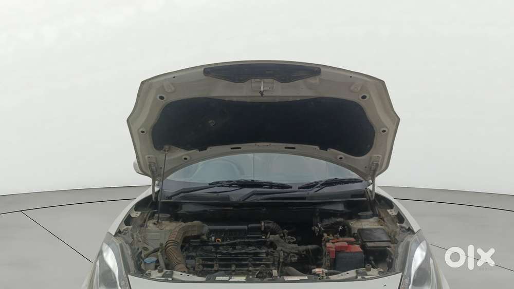 Maruti Suzuki Swift Dzire Zxi + Mt, 2018, Petrol