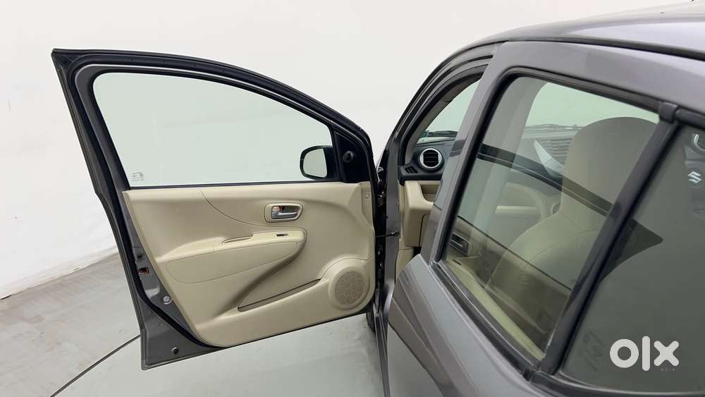 Maruti Suzuki A-star 1.0 Zxi, 2013, Petrol