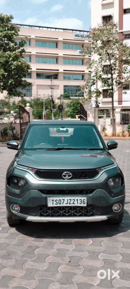 Tata Punch Accomplished, 2023, Petrol