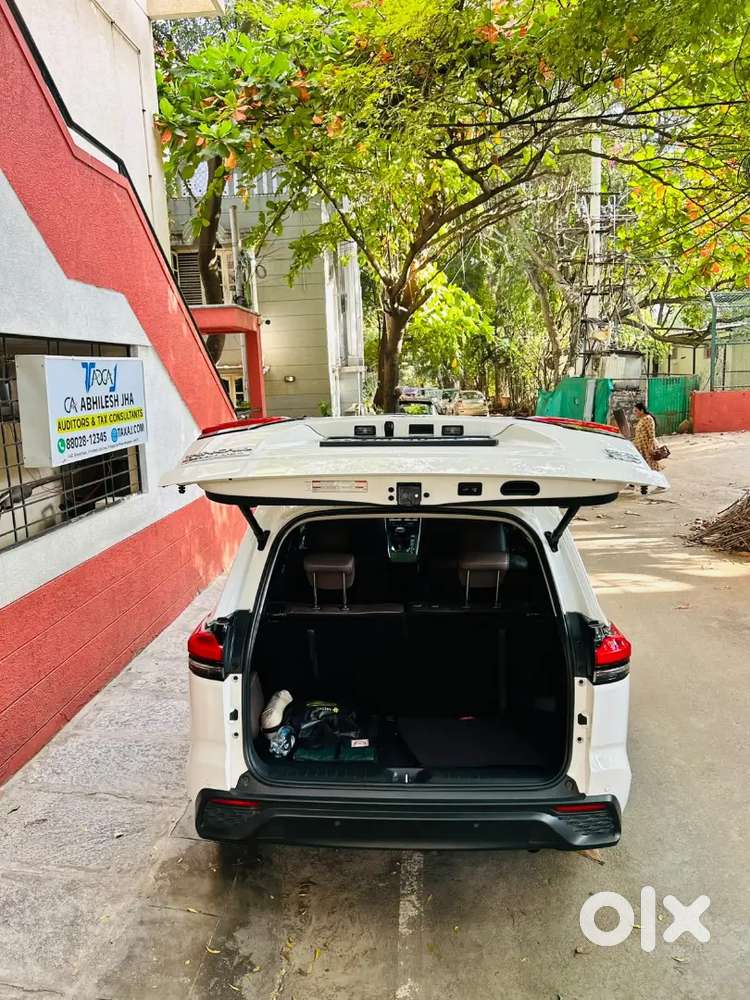 Toyota Innova Hycross Zx(o) 2026
