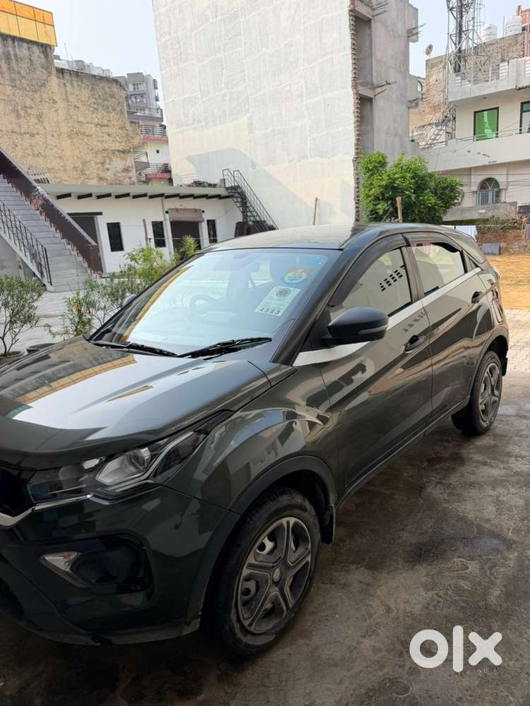 2023 Tata Nexon Petrol