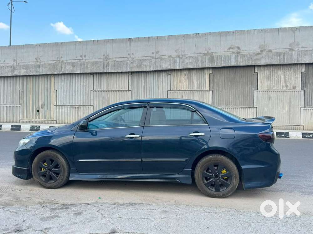 Toyota Corolla Altis 2010