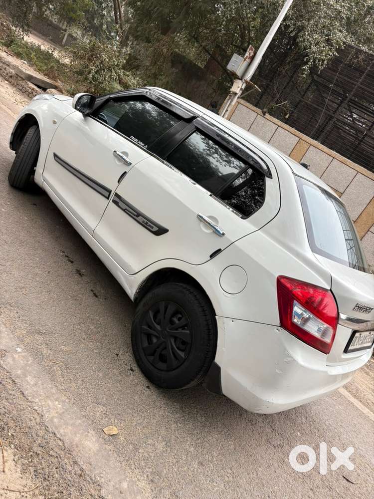 Maruti Suzuki Swift Dzire 2015 Cng & Hybrids Well Maintained