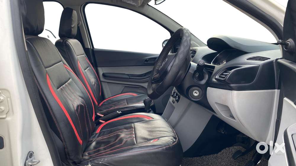Tata Tiago Xe, 2021, Petrol