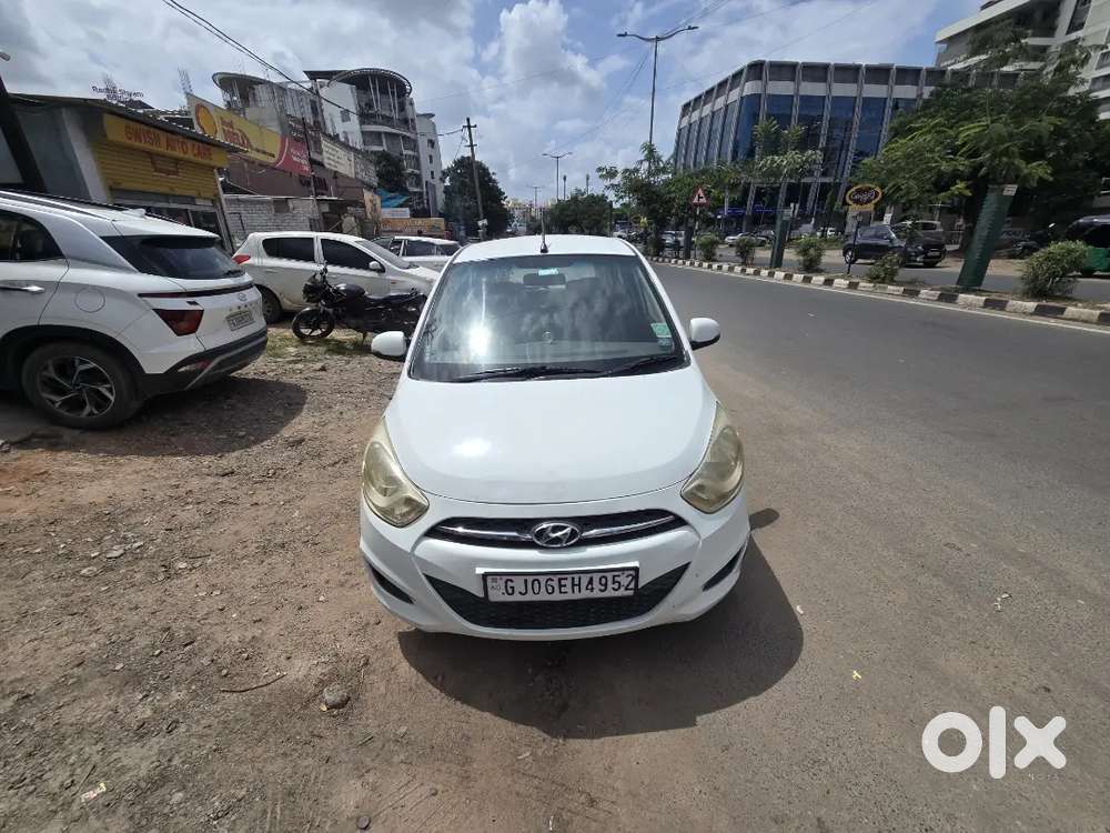 Hyundai I10 2011 Petrol 48500 Km Driven