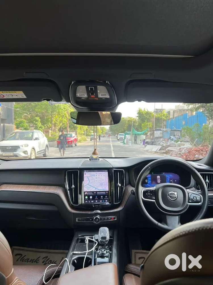 Volvo Xc60 2022 Petrol 14200 Km Driven