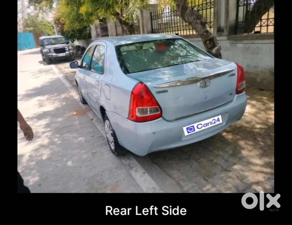 Toyota Etios 2011 Cng & Hybrids 118000 Km Driven In Good Condition