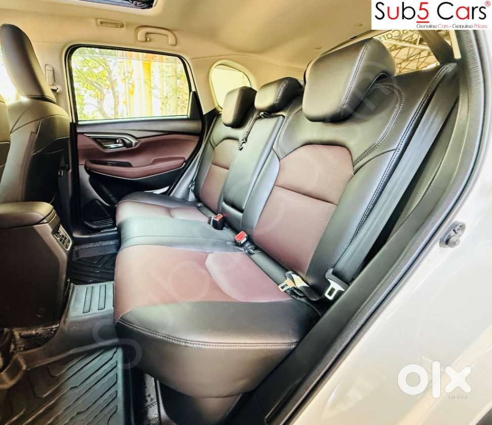 Maruti Suzuki Grand Vitara 1.5 Alpha Smart Hybrid At, 2025, Petrol