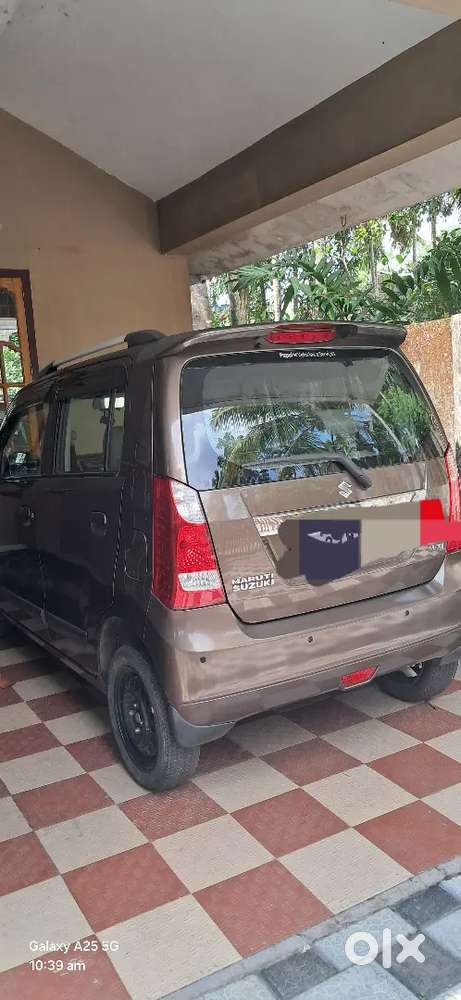 Single Owner Vehicle With No Issues And Metalic Chocolate Colour