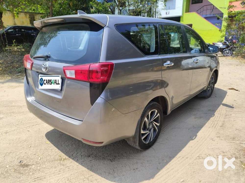 Toyota Innova Crysta 2.8z Automatic, 2017, Diesel