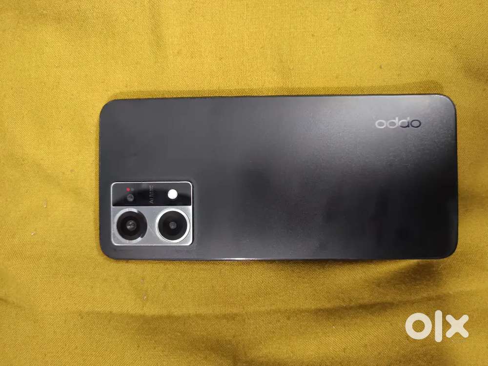 Oppo F21 Pro like new