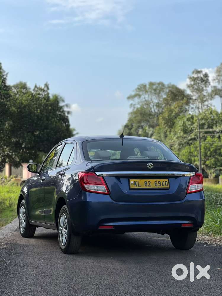 Maruti Suzuki Swift Dzire, 2022, Petrol