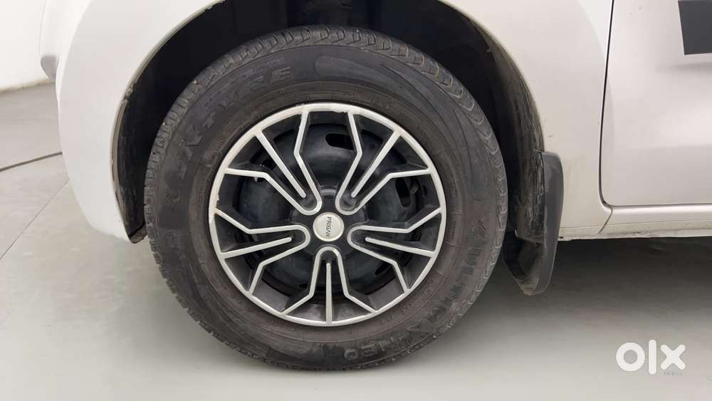 Datsun Redigo T Option, 2017, Petrol