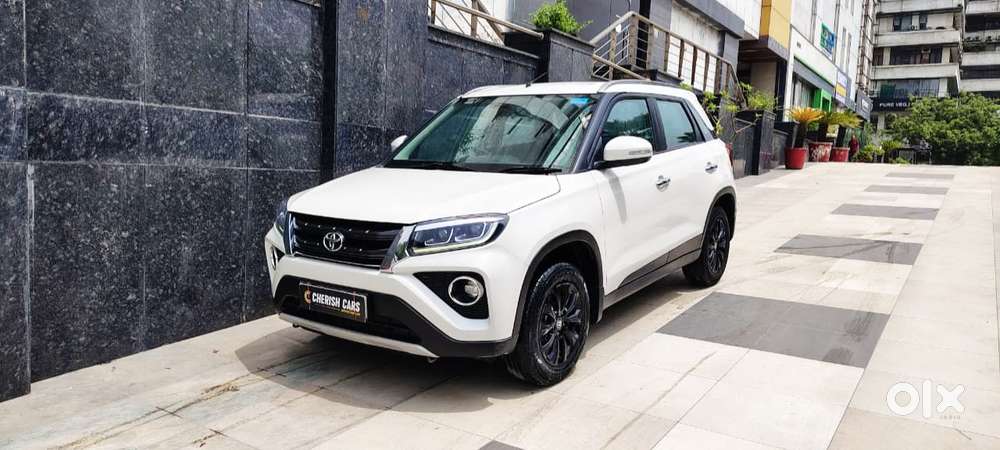 Toyota Urban Cruiser 1.5 High Grade Mt, 2022, Petrol