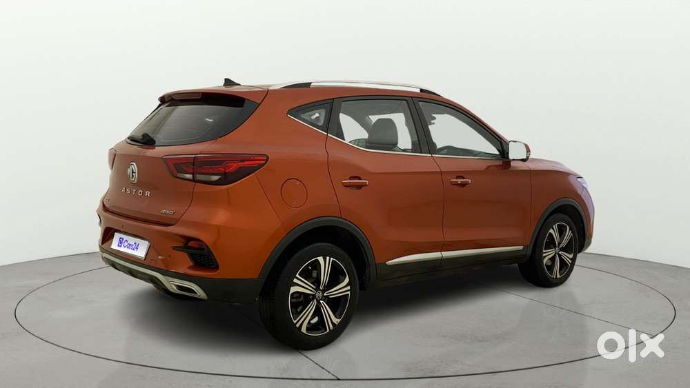 Mg Astor 1.5 Savvy Cvt S Red, 2021, Petrol