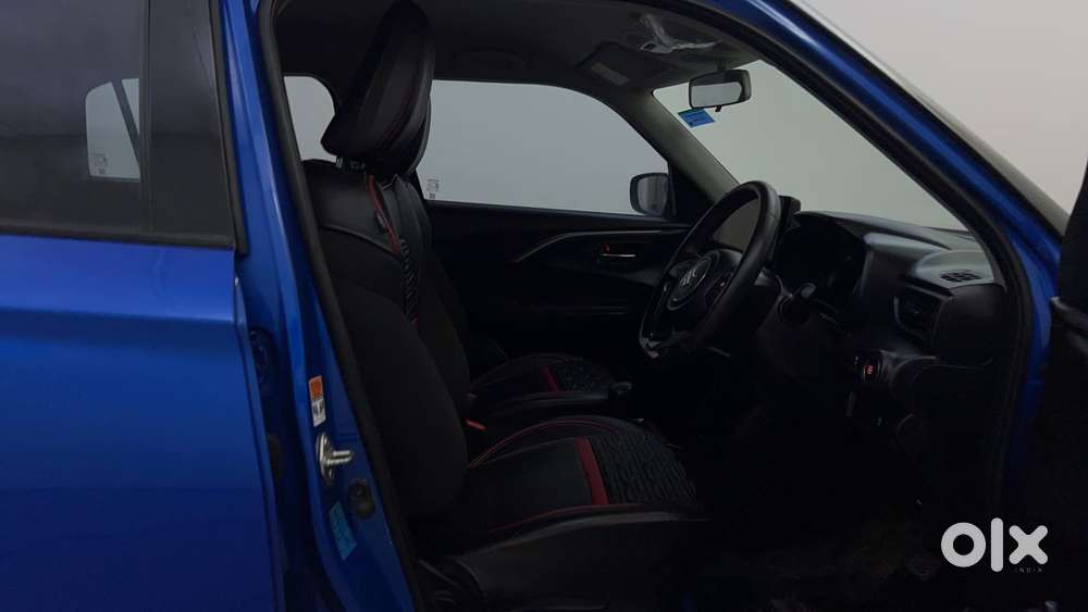 Maruti Suzuki Swift Zxi Plus Amt Dual Tone, 2025, Petrol