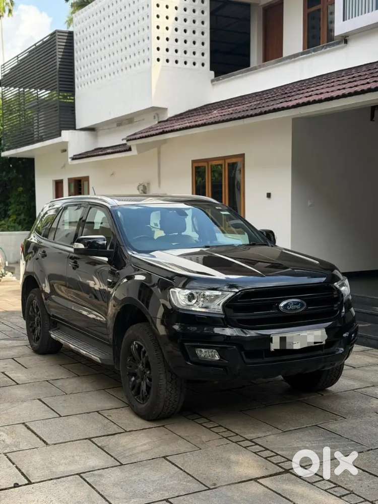 Ford Endeavour 2017