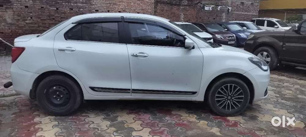 Maruti Suzuki Dzire 1.2 Zxi Plus, 2022, Petrol