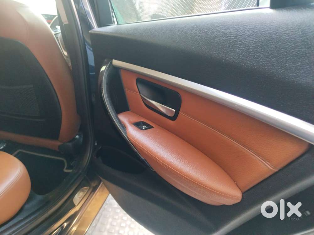 Bmw 3 Series 2.0 320i Luxury Line, 2017, Petrol